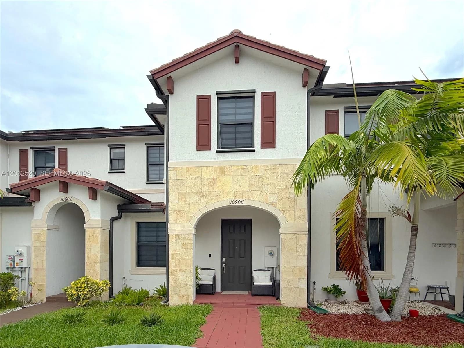 10606 W 32nd Ln, Hialeah FL 33018