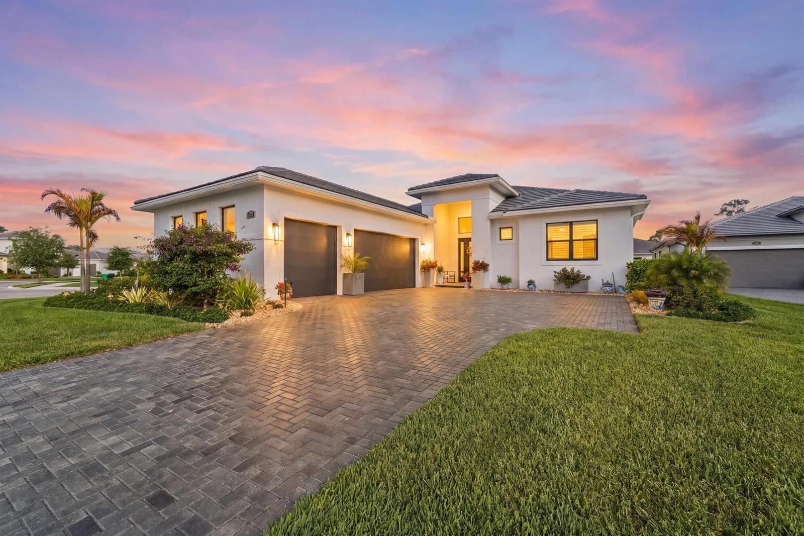 2044 SE Mosaic Boulevard, Port St. Lucie FL 34984