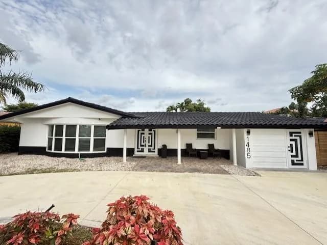 1485 NE 57th Court, Fort Lauderdale FL 33334