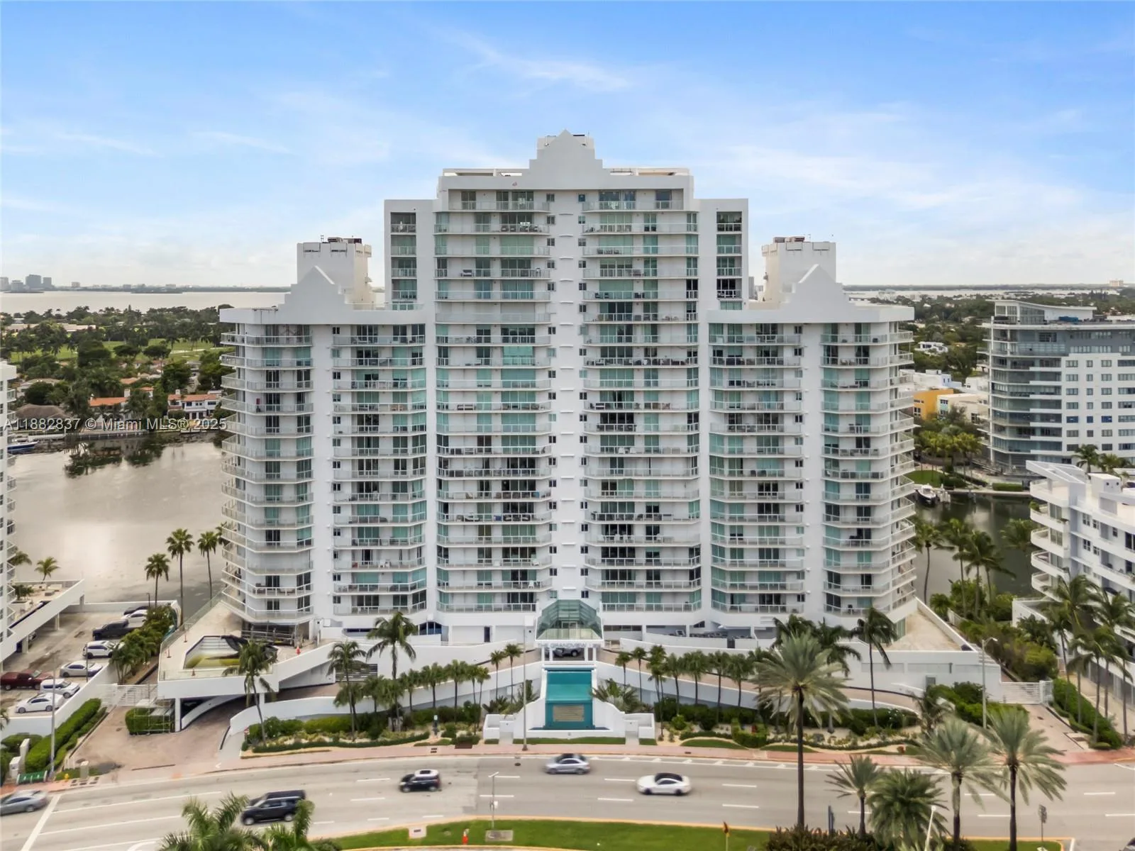5900 Collins Ave # 604, Miami Beach, FL 33140