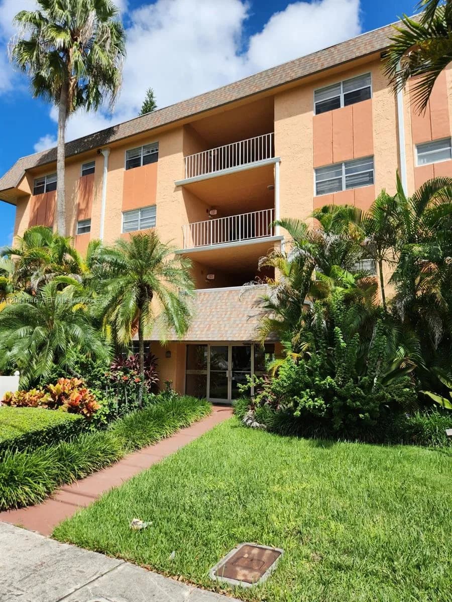 8101 SW 73rd Ave # 09, Miami, FL 33143