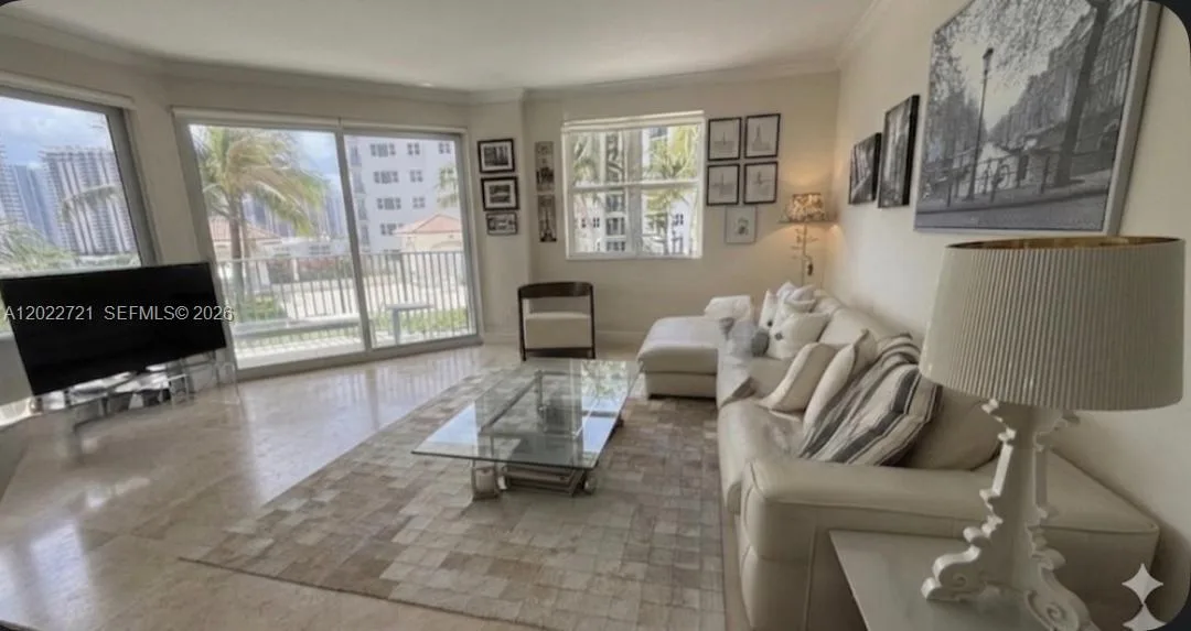 20000 E Country Club Dr # 601, Aventura FL 33180