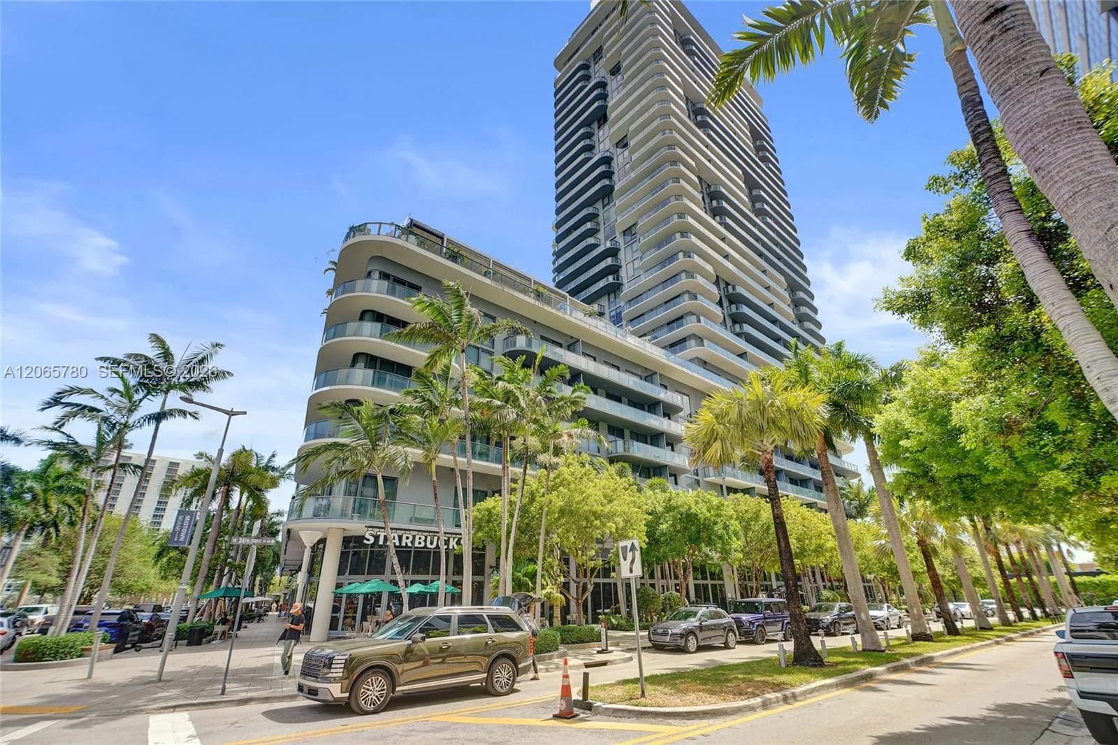 121 NE 34th St # 2705, Miami, FL 33137