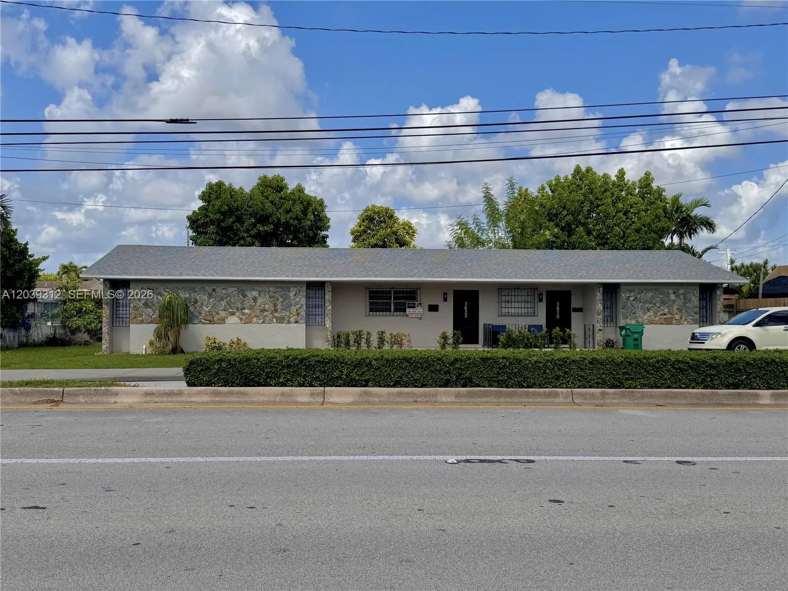 3632 SW 87th Ave # FRONT, Miami, FL 33165