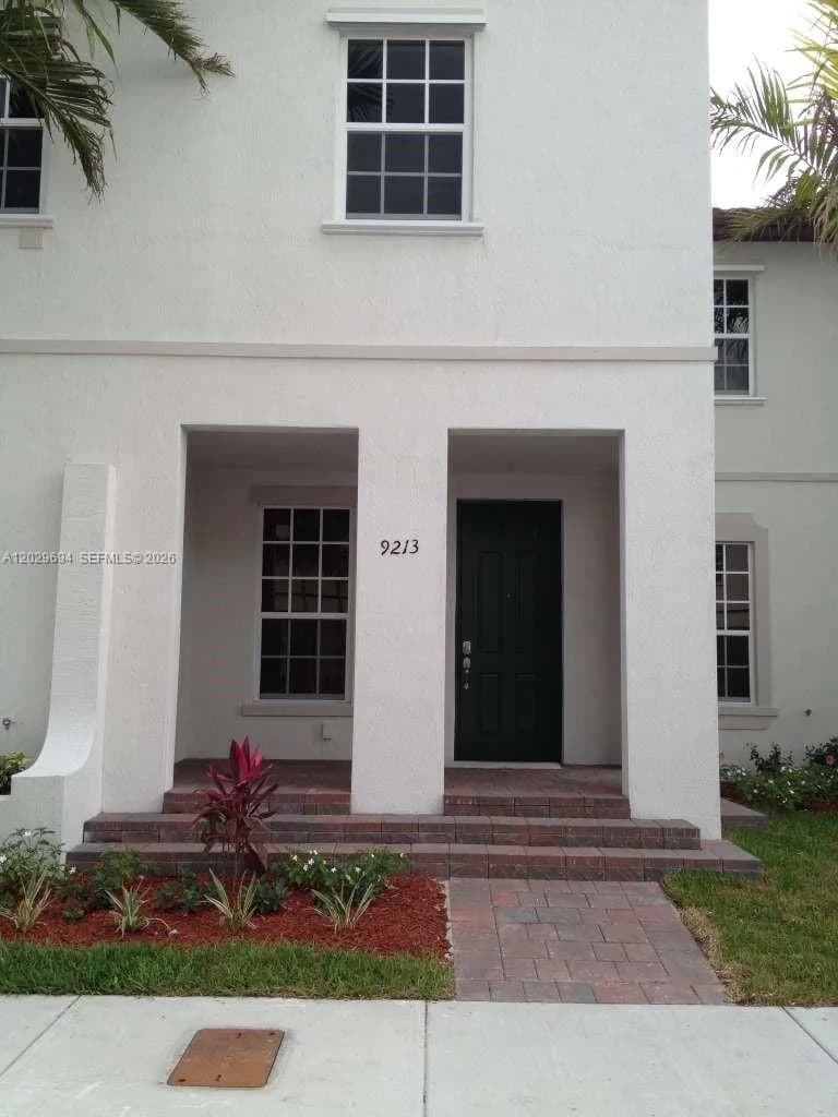 9213 SW 170th Ave, Miami FL 33196