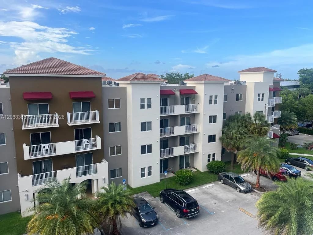 11060 SW 196th St # 511, Cutler Bay, FL 33157