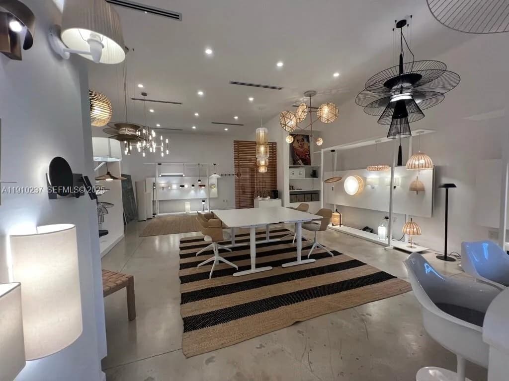 2901 SW 3rd Ave # 4, Fort Lauderdale FL 33315