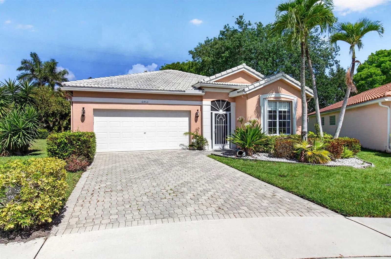 6453 Emerald Breeze Way, Boynton Beach FL 33437