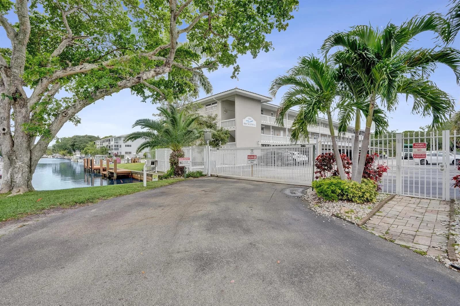 900 SW 12th Street # 100, Fort Lauderdale FL 33315