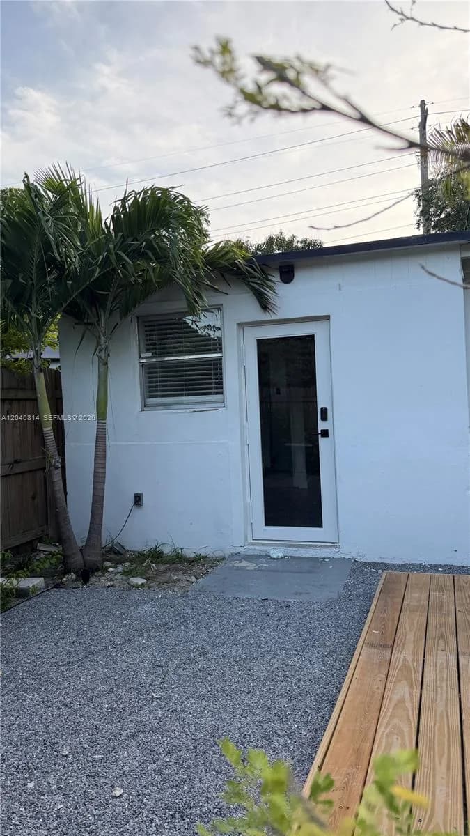 7025 NW 5th Ave # 2, Miami, FL 33150