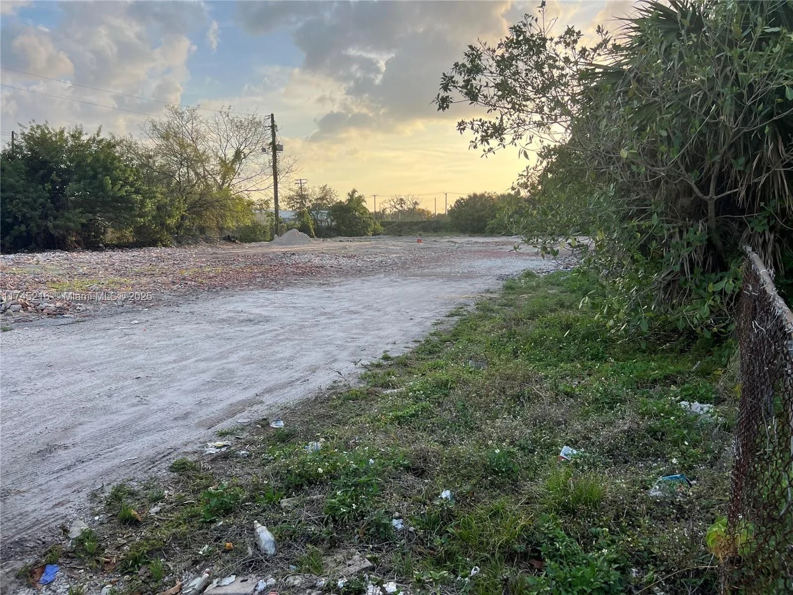 147 NW 31st Ave, Lauderhill FL 33311