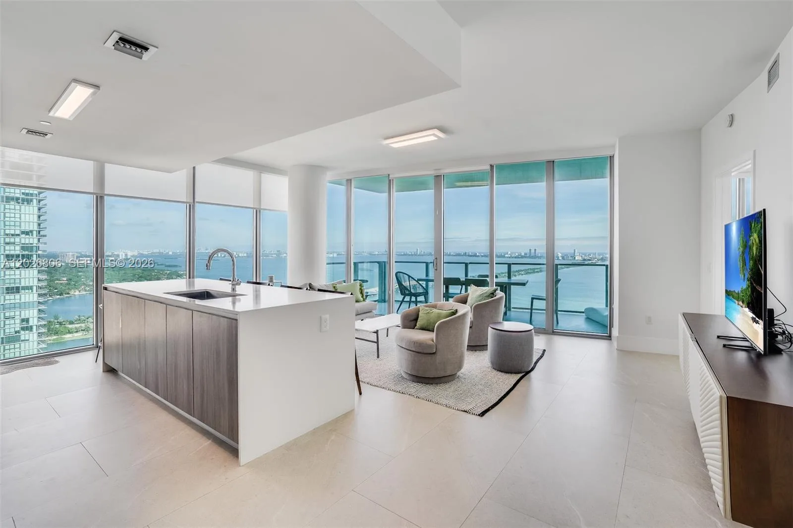 2900 NE 7th Ave # 3702, Miami FL 33137