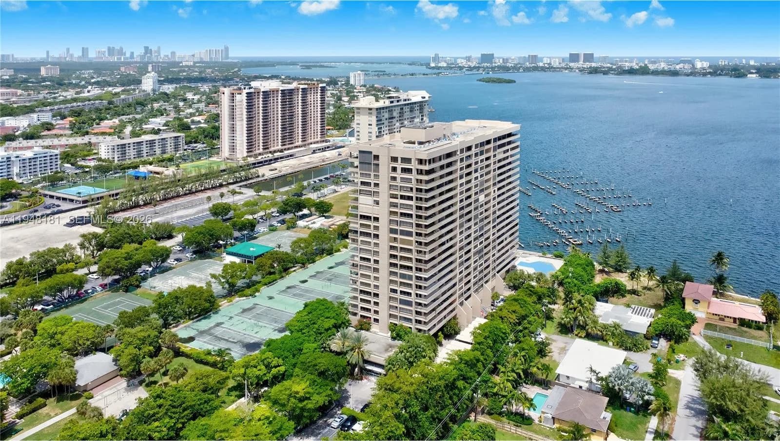 11113 Biscayne Blvd # PH8, Miami FL 33181