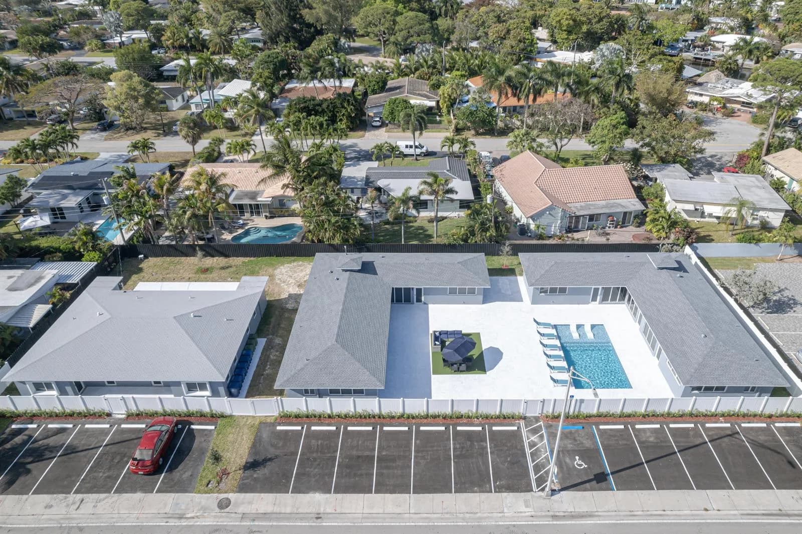 2009 NE 26th Street, Wilton Manors FL 33305