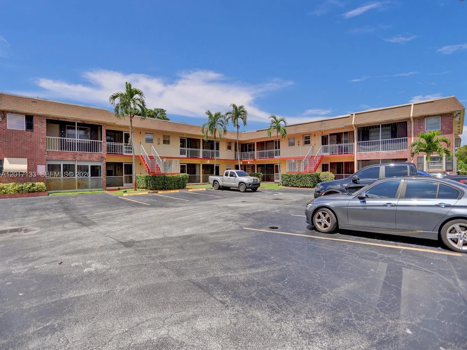 2040 NW 81st Ave # 117, Pembroke Pines FL 33024