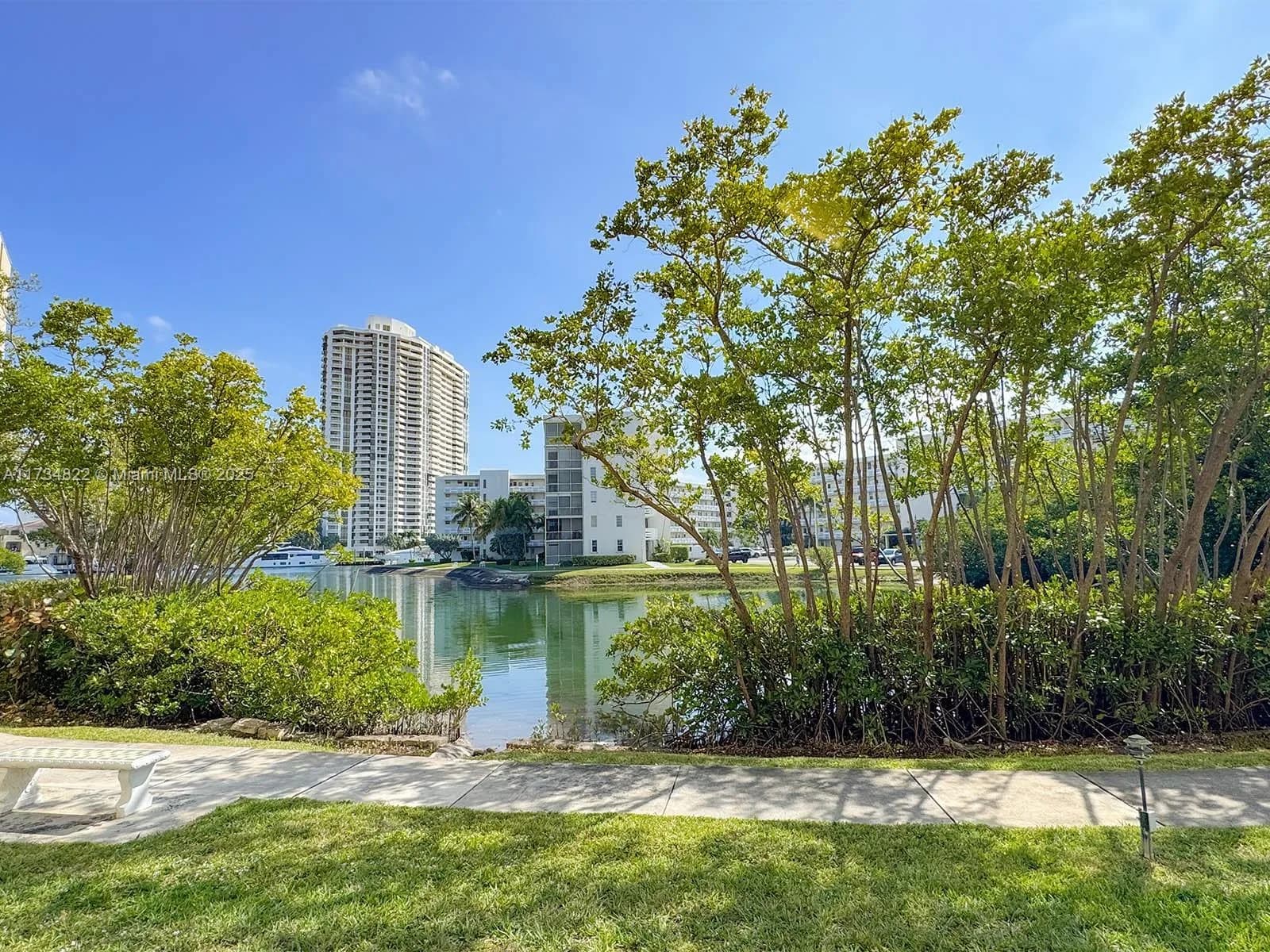 2930 Point East Dr # E109, Aventura, FL 33160