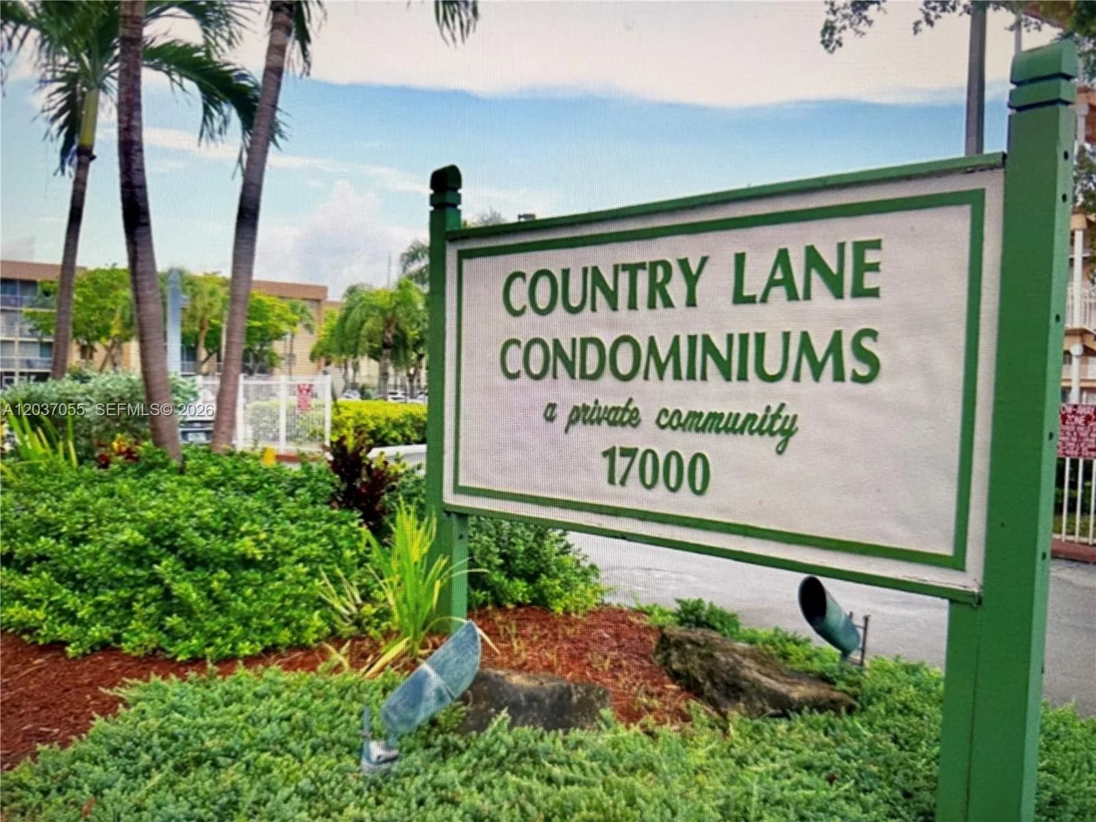 17000 NW 67th Ave # 445, Hialeah FL 33015