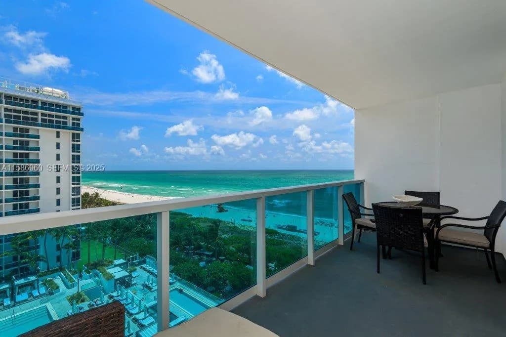 2301 Collins Ave # 1111, Miami Beach, FL 33139