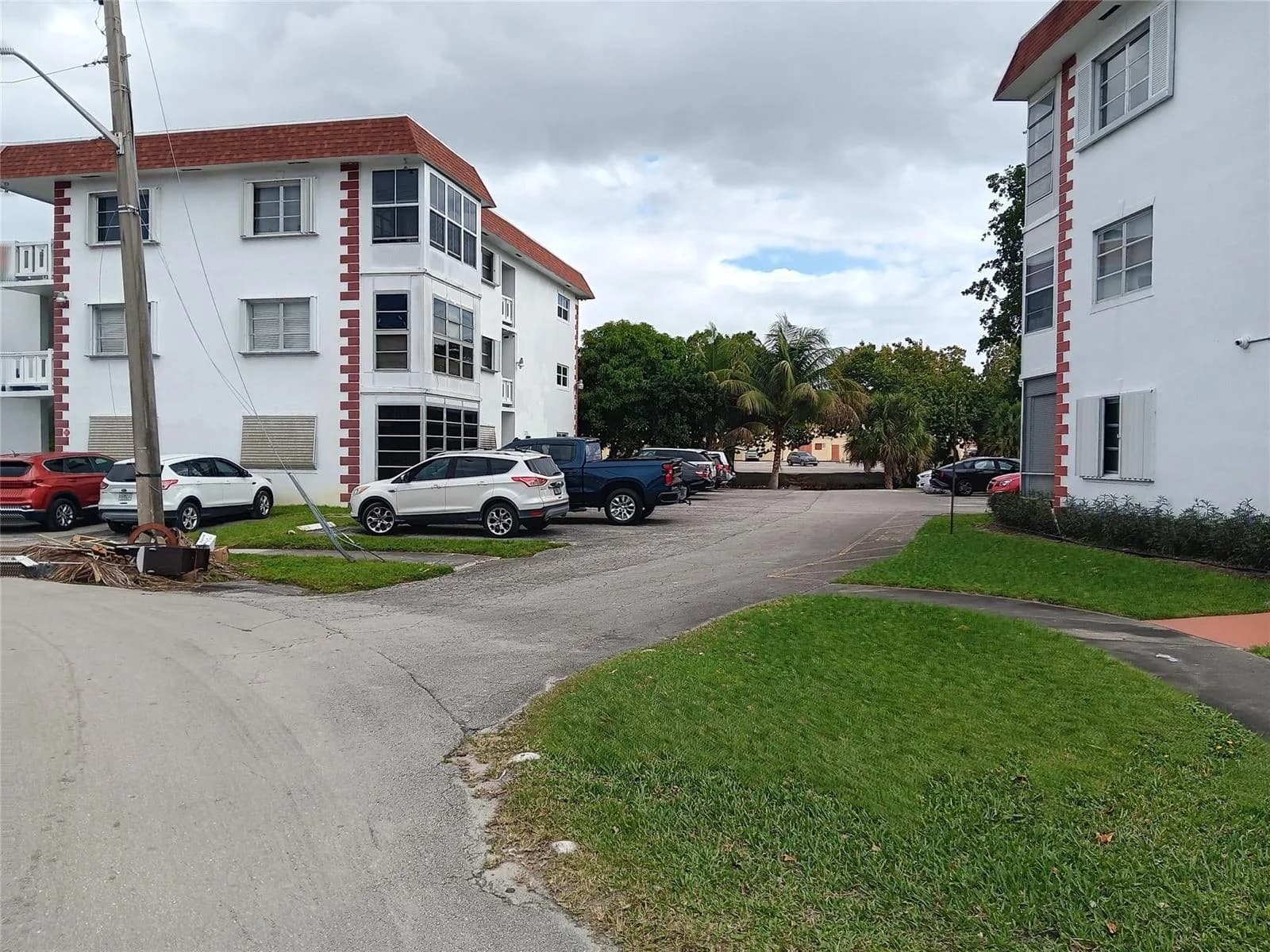 4310 NW 12th Court # 203, Lauderhill FL 33313