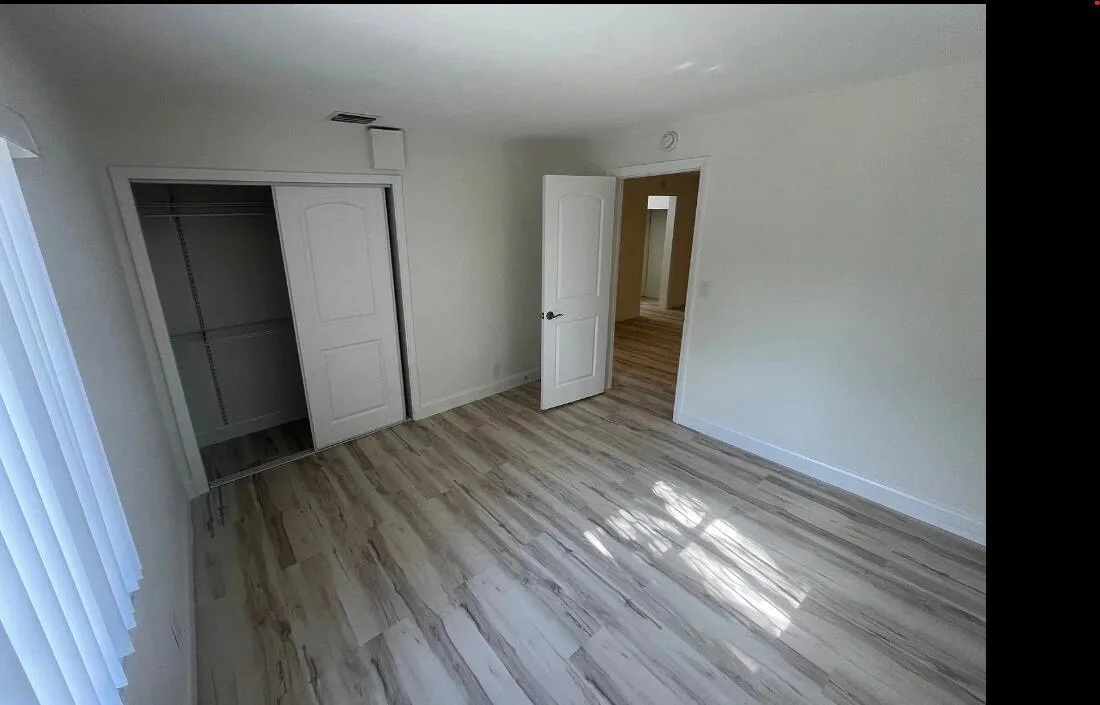 240 NE 12th Street, Delray Beach FL 33444