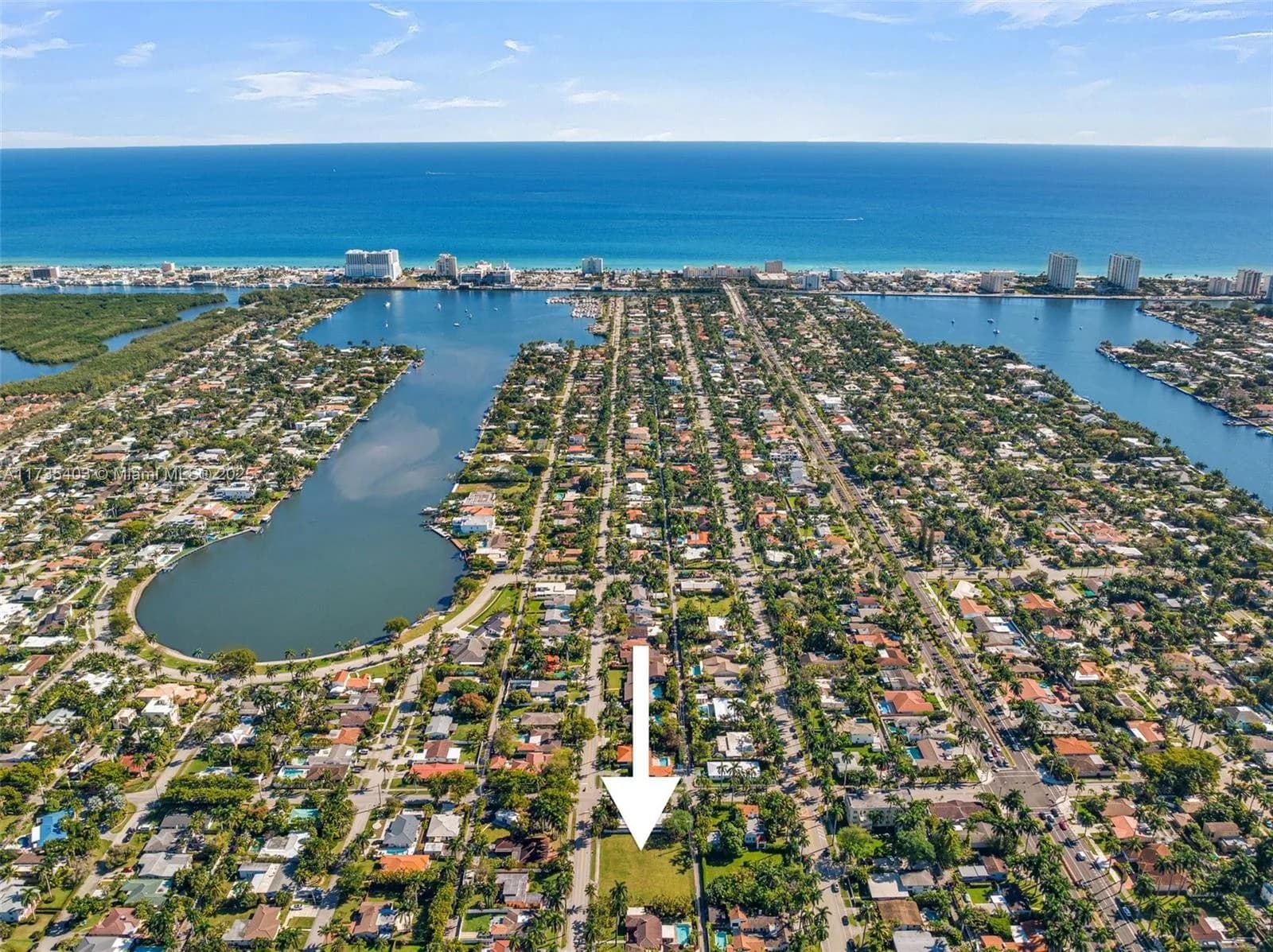 1312 Polk St, Hollywood FL 33019