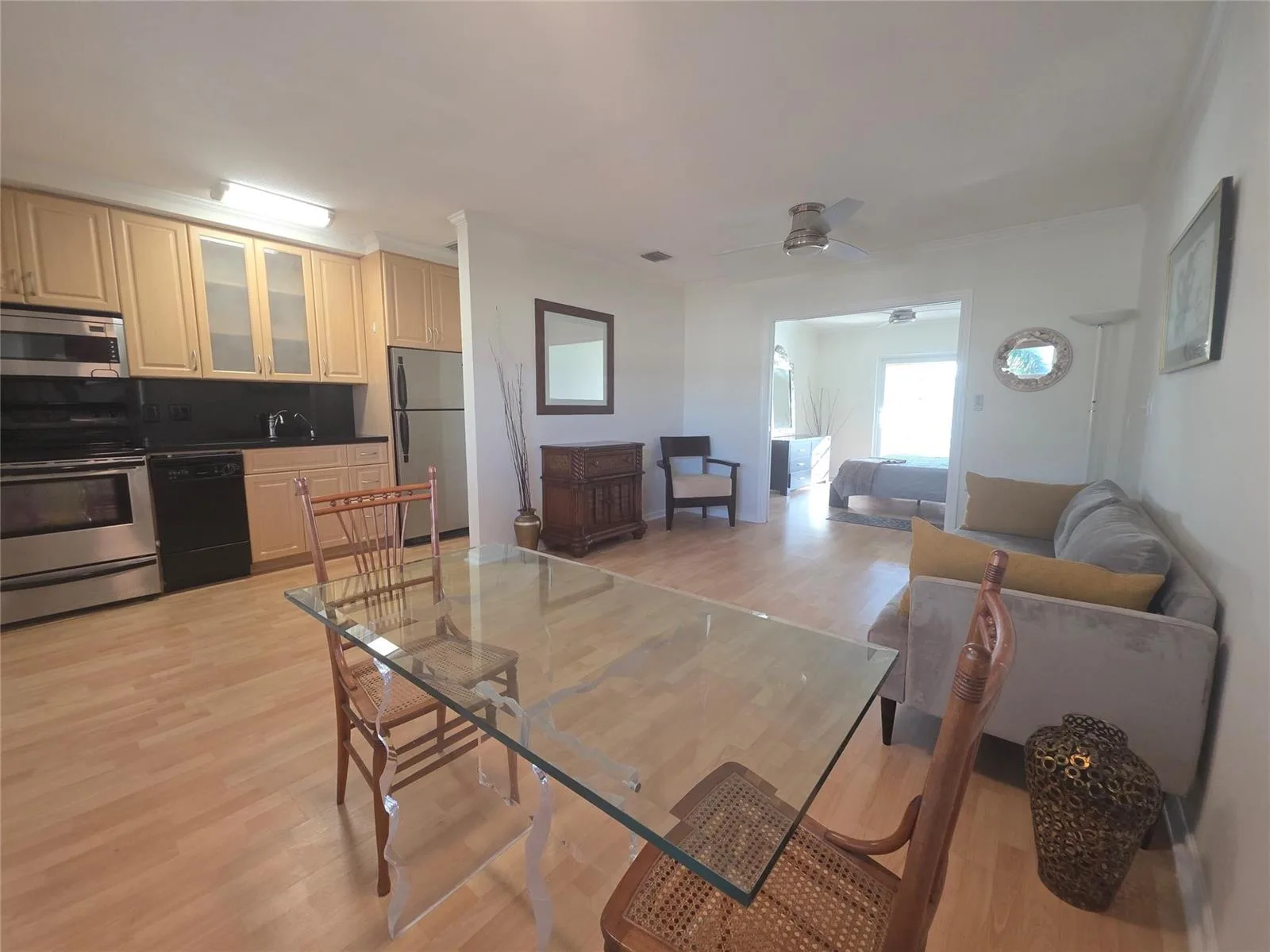 2131 NE 42nd Court # 208e, Lighthouse Point FL 33064