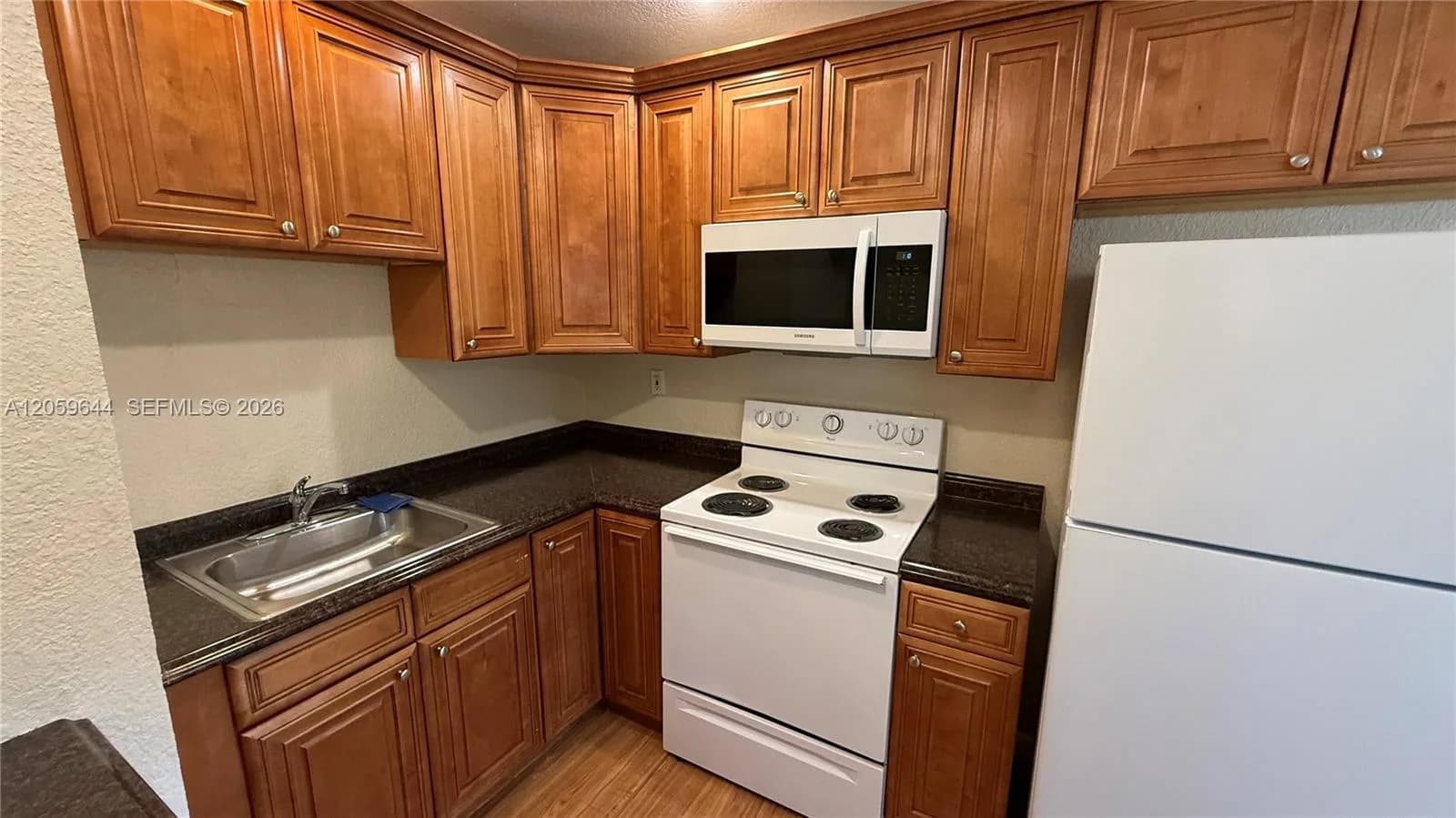 1310 NE 14th Ave # 4, Fort Lauderdale, FL 33304