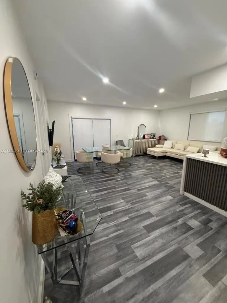 9340 Fontainebleau Blvd # W507, Miami, FL 33172