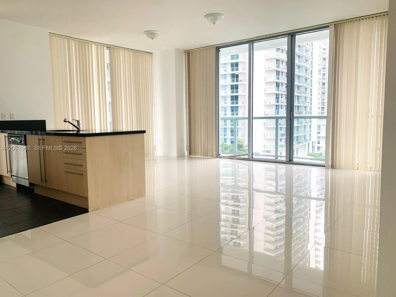 79 SW 12 ST # 1707, Miami, FL 33130