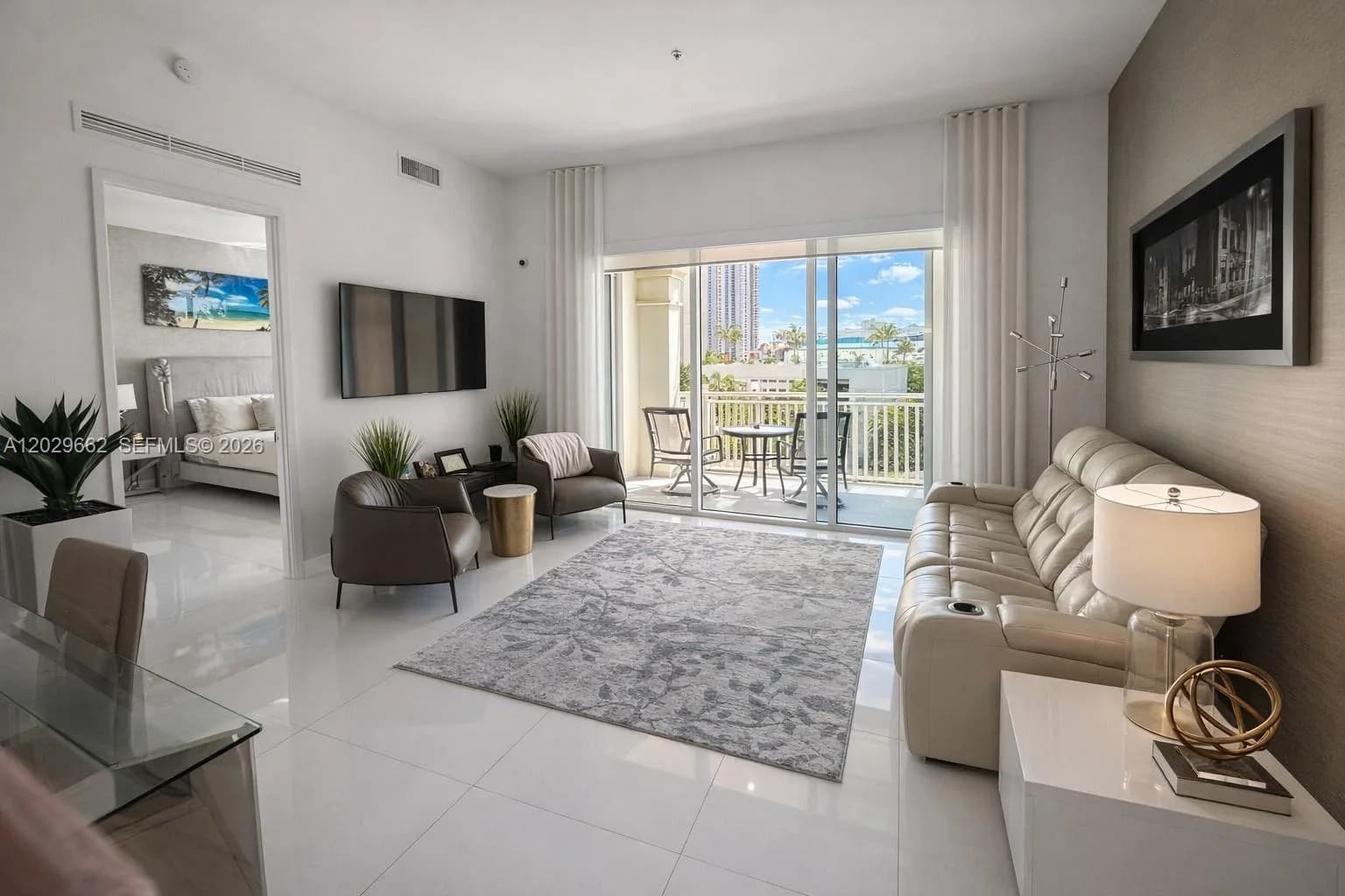 250 Sunny Isles Blvd # TH-407, Sunny Isles Beach, FL 33160