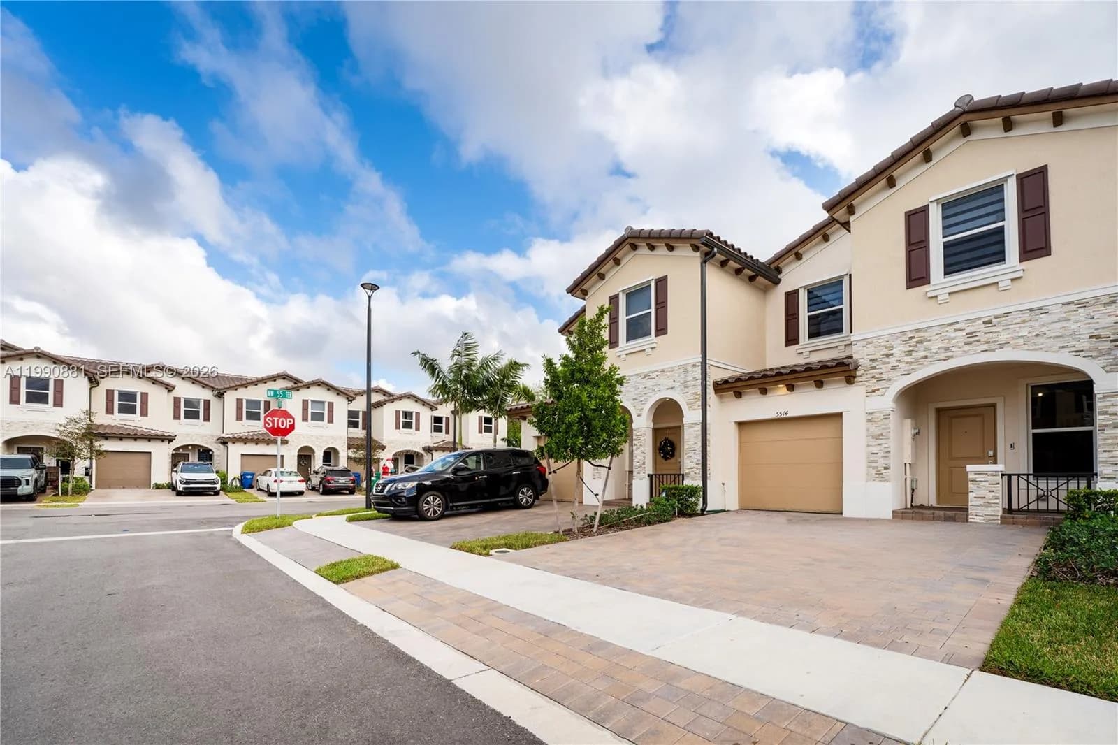 5514 NW 27th St, Lauderhill FL 33313
