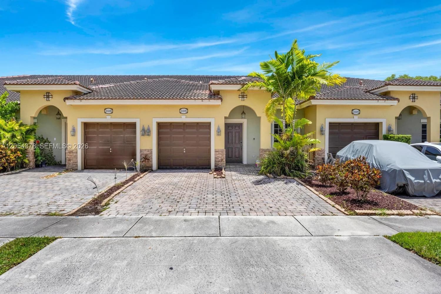 3326 NE 11th Dr, Homestead, FL 33033