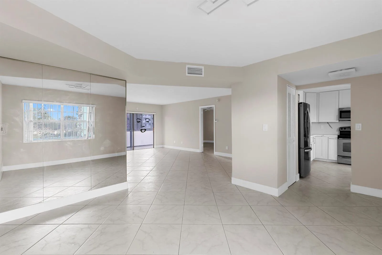 4141 NW 44th Avenue # 224, Lauderdale Lakes FL 33319