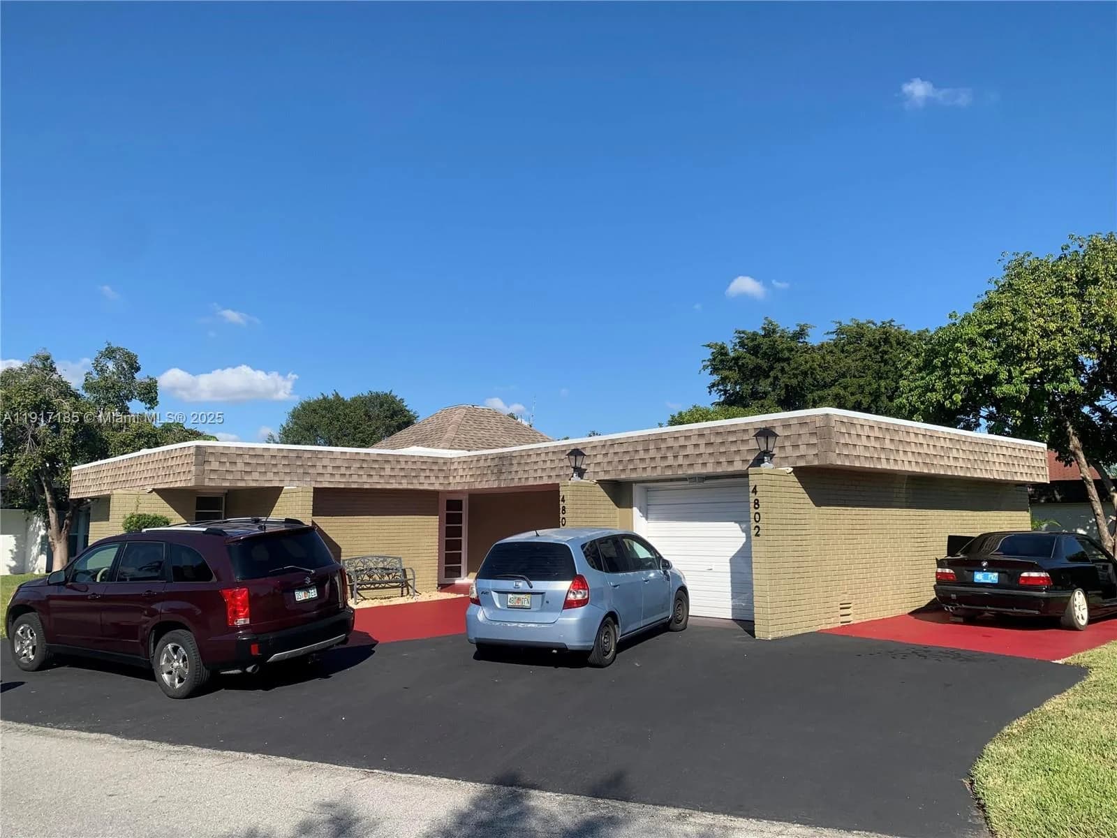 4802 Bayberry Ln, Tamarac FL 33319