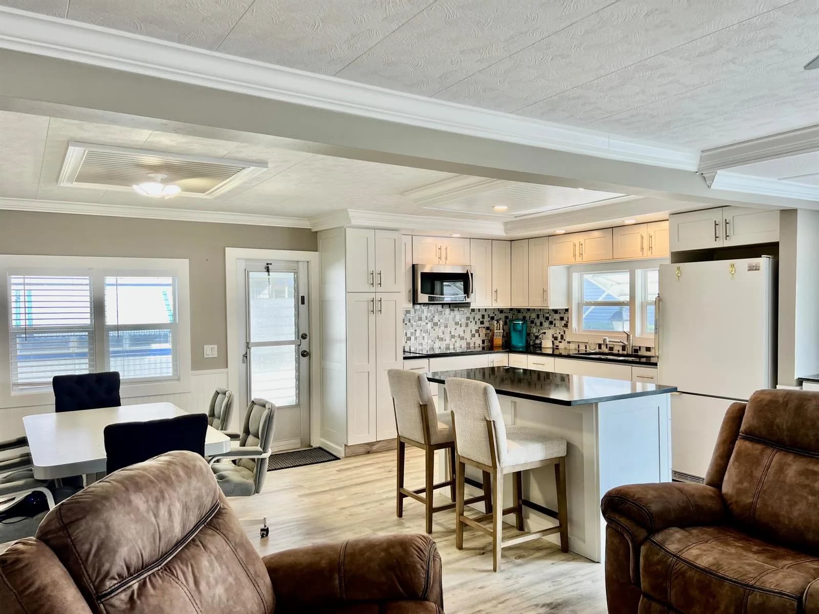 1554 S 33rd Road, Hollywood FL 33021