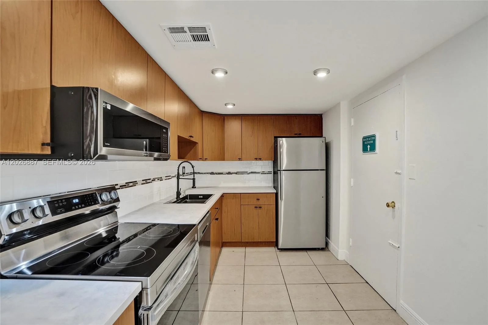 1800 Sans Souci Blvd # 435, North Miami, FL 33181