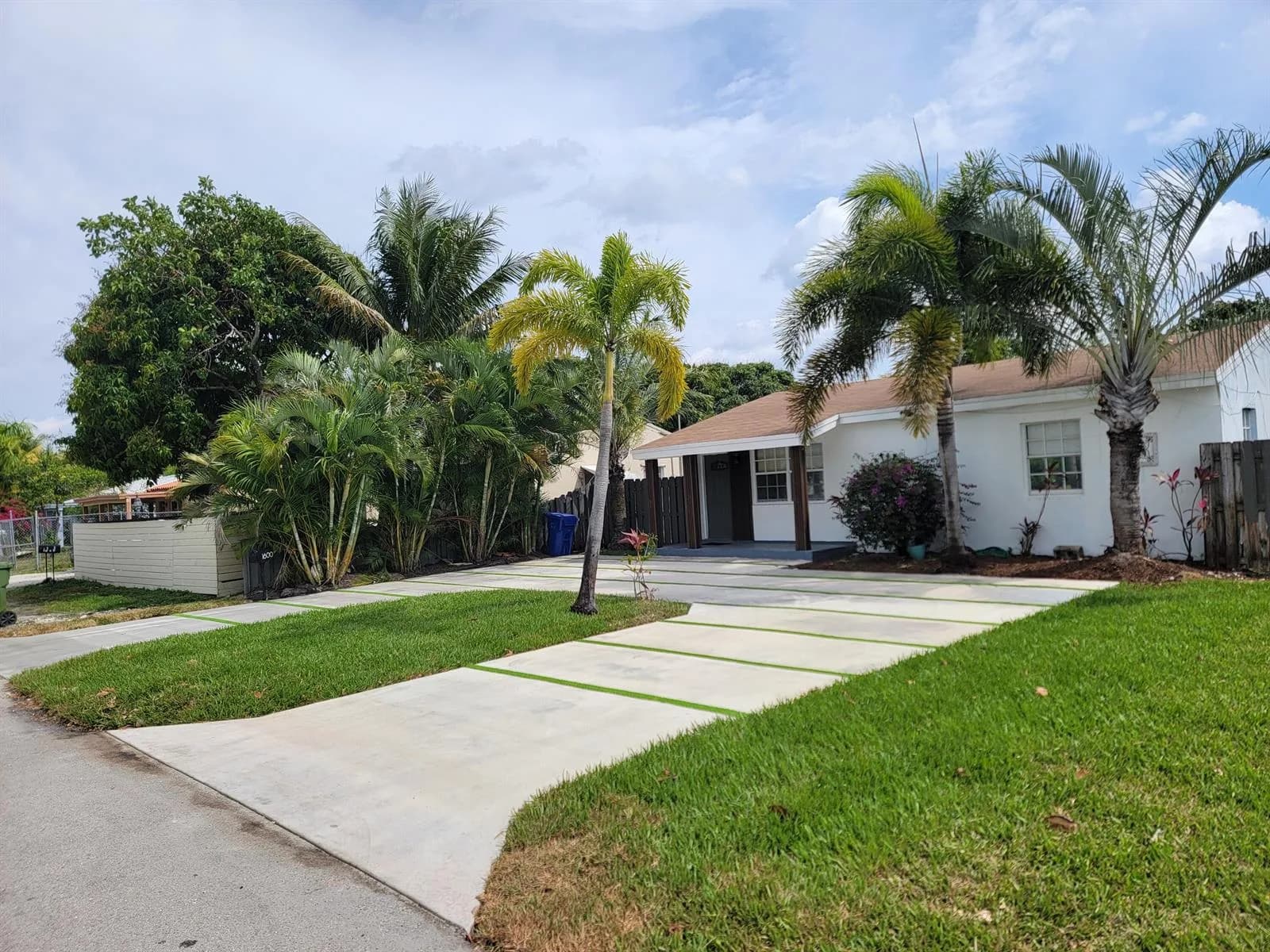 1600 NW 2nd Avenue, Fort Lauderdale FL 33311