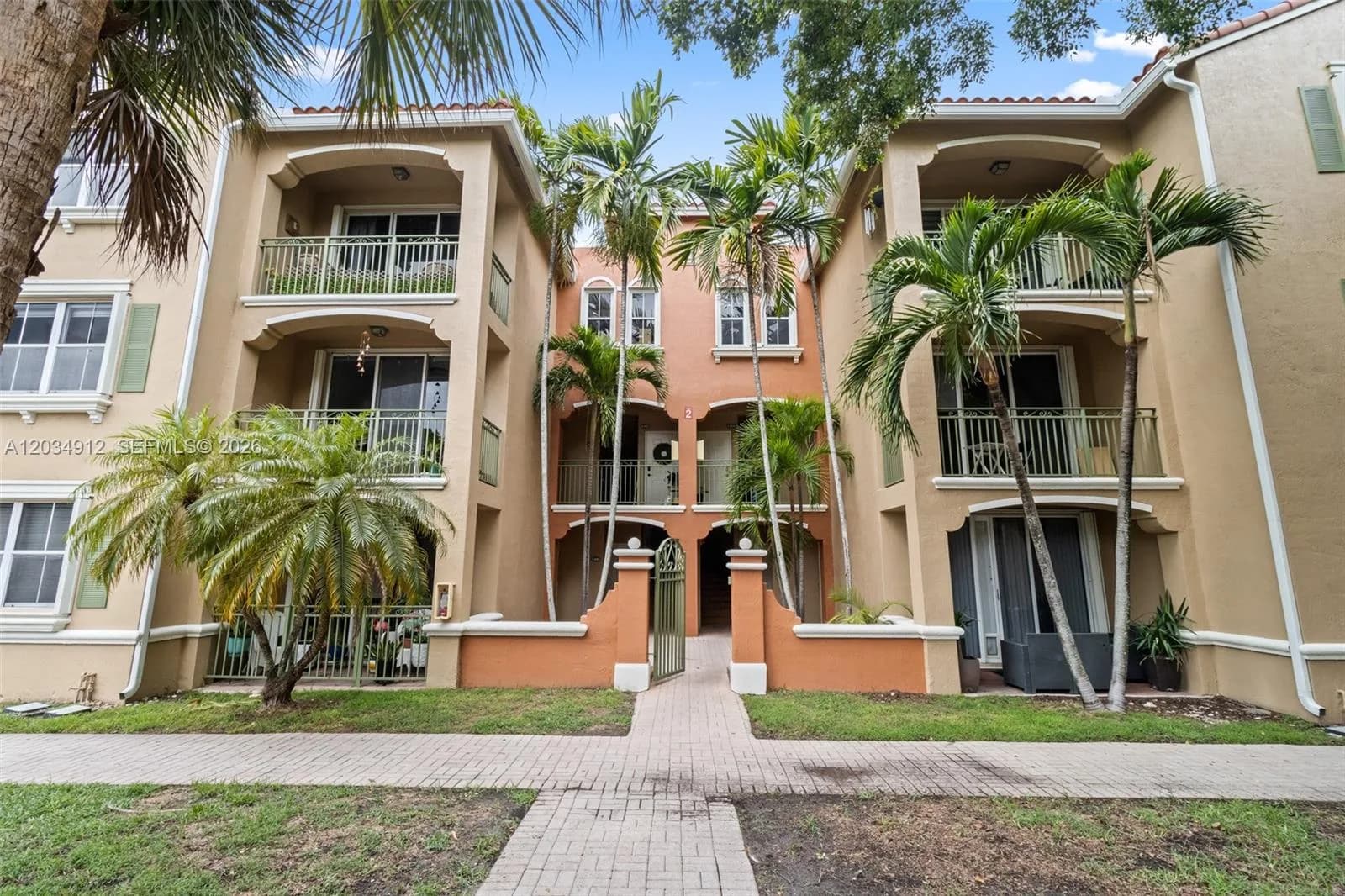 6540 NW 114th Ave # 1423, Doral FL 33178
