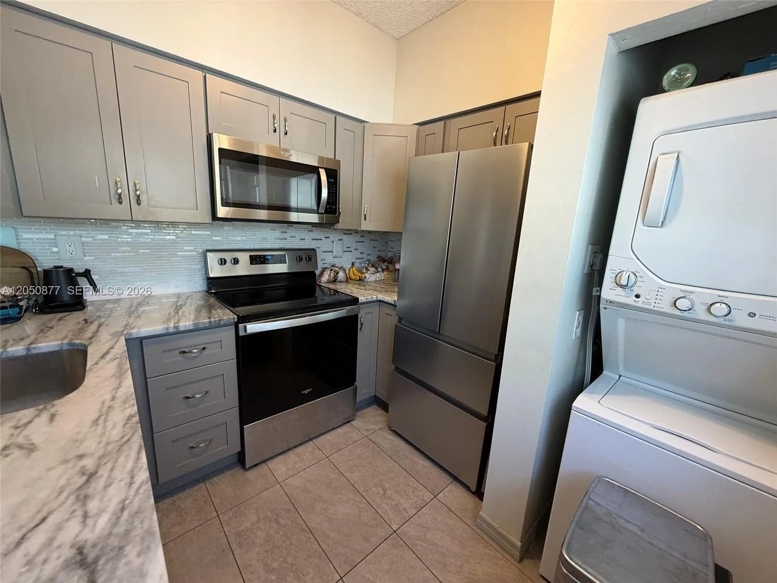 2451 NW 96th Ter # 21B, Pembroke Pines, FL 33024