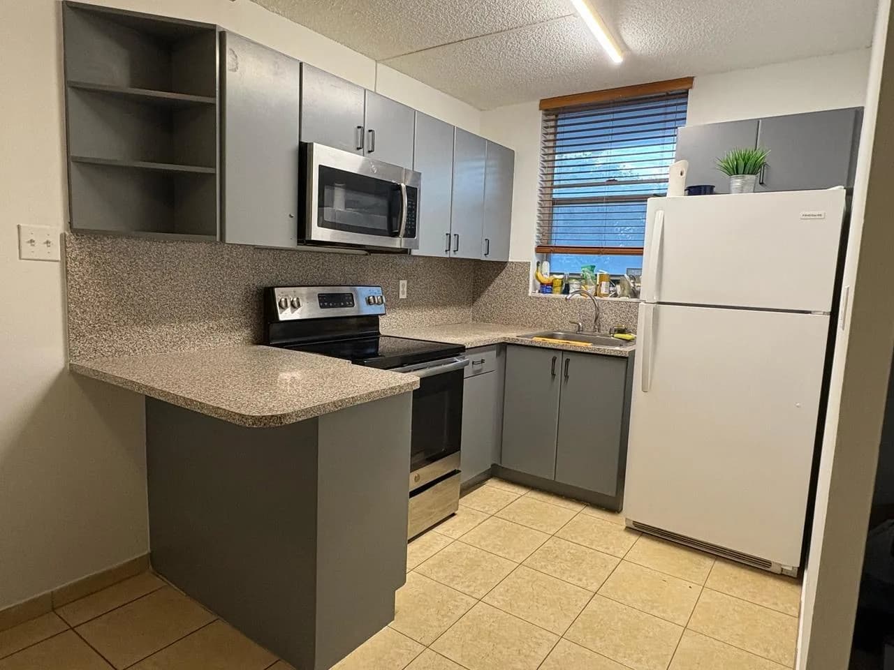 1801 S Treasure Drive # 312a, North Bay Village FL 33141