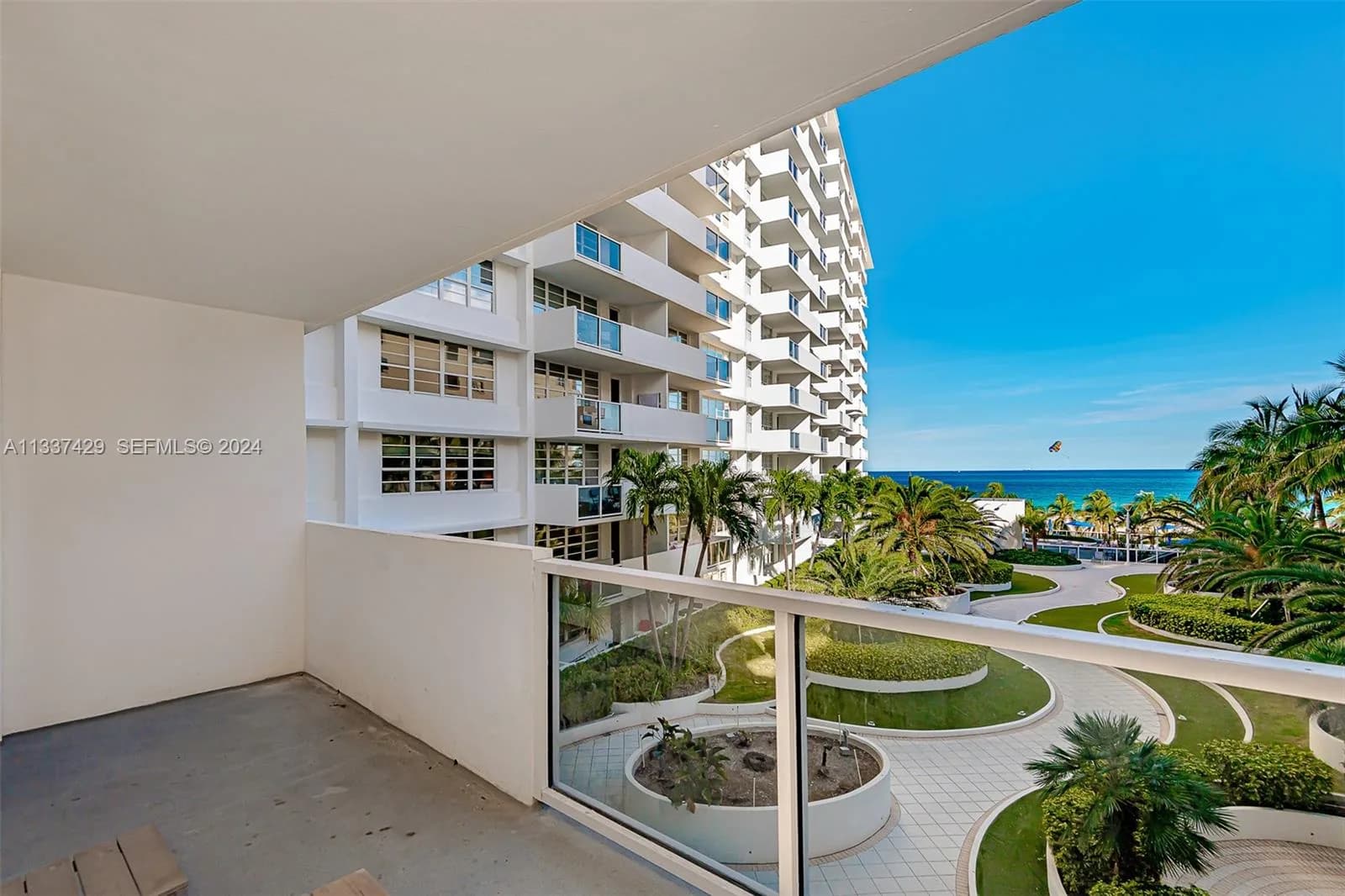 100 Lincoln Rd # 519, Miami Beach, FL 33139