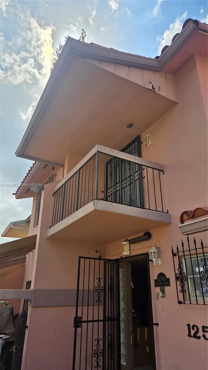 12516 SW 9th Ter # 2, Miami, FL 33184