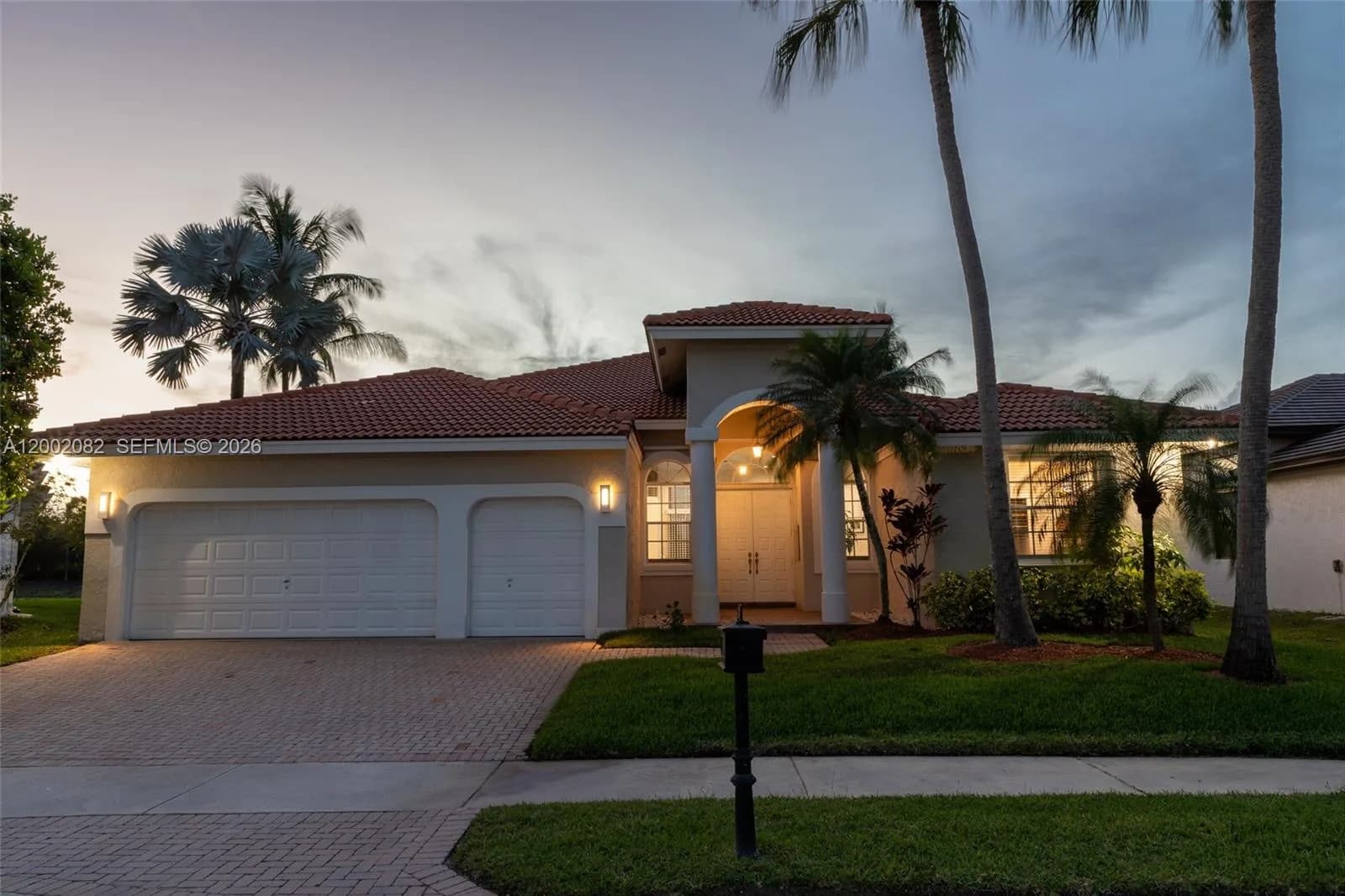 2557 Jardin Ter, Weston FL 33327