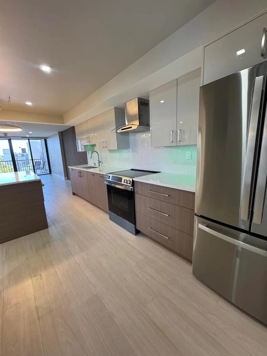 12 Royal Palm Way # 603, Boca Raton, FL 33432