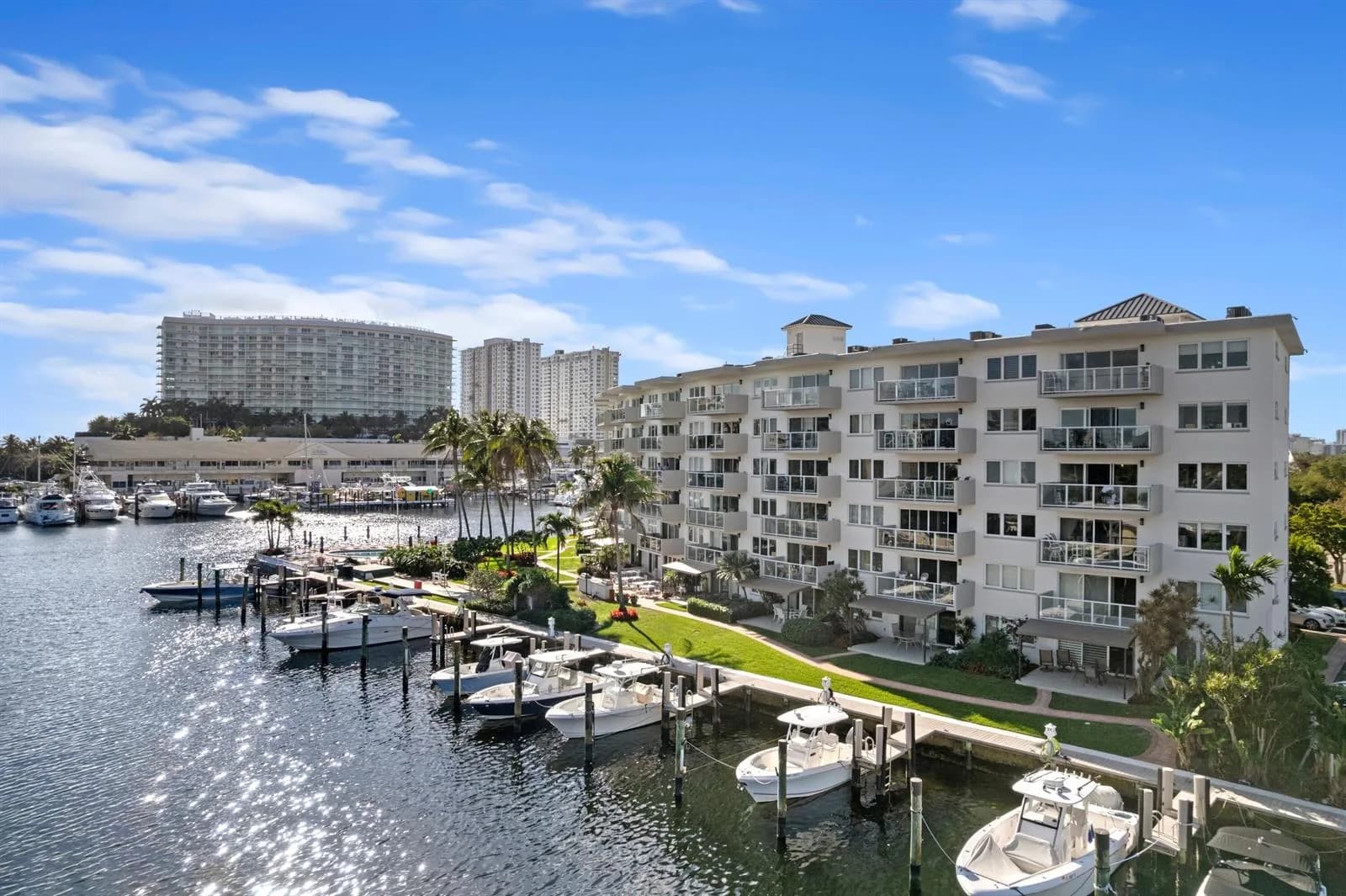 140 NE 28th # 604, Pompano Beach, FL 33062