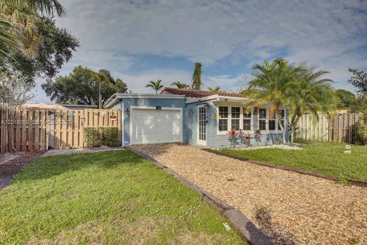 1237 SW 28th St, Fort Lauderdale, FL 33315