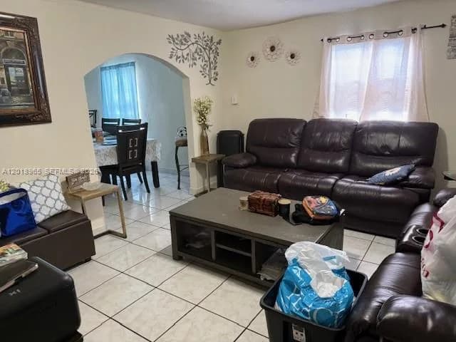 5328 SW 18TH ST, Hollywood, FL 33023