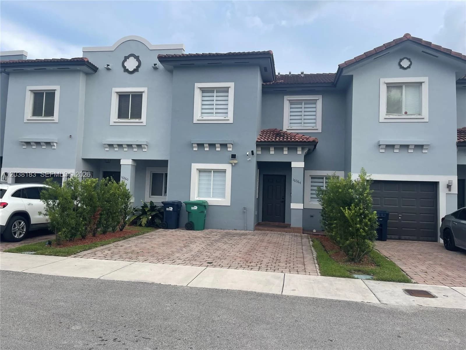 16364 SW 44th Way, Miami FL 33185