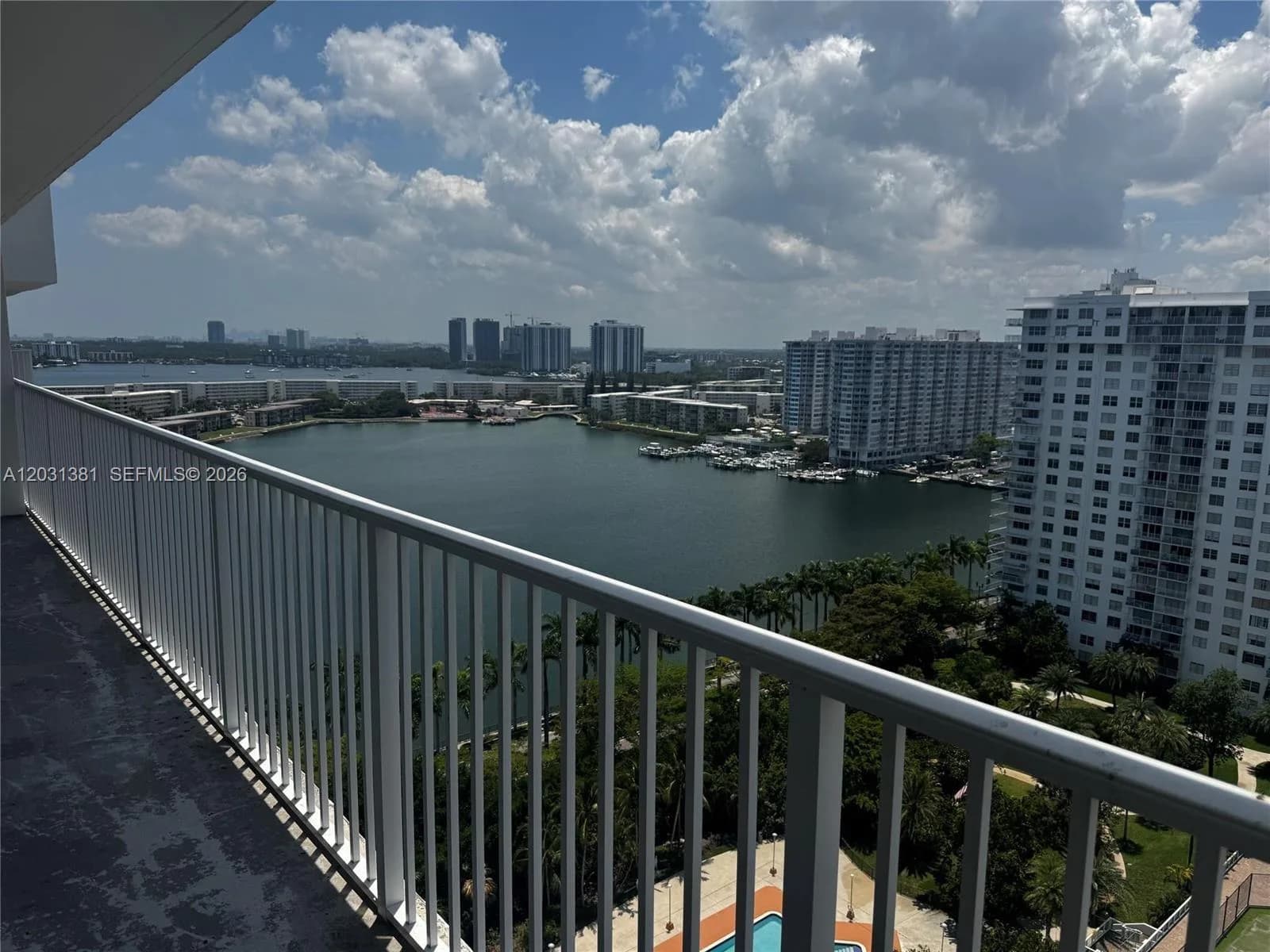 2851 NE 183rd St # 2004E, Aventura FL 33160