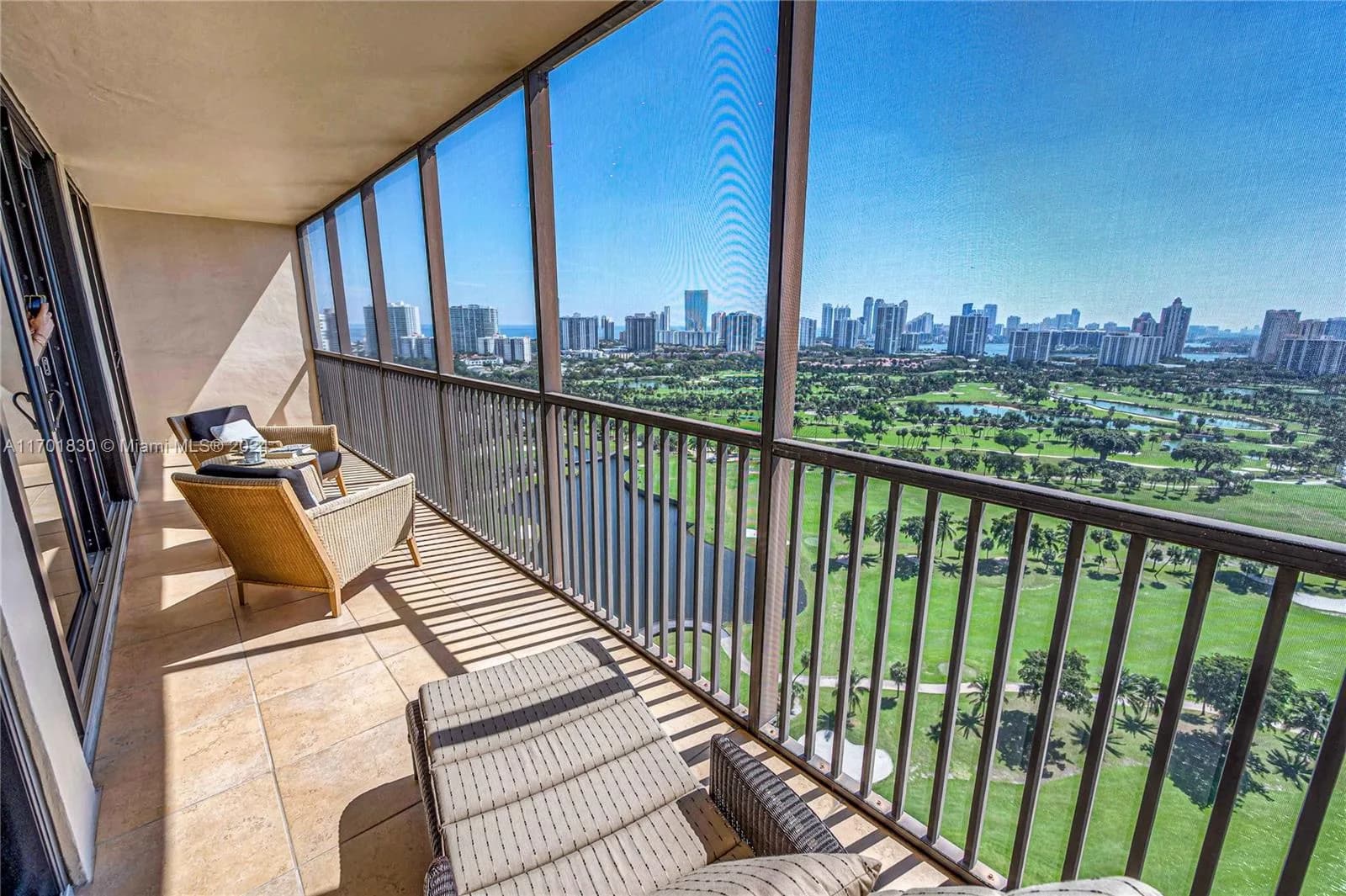 20379 W Country Club Dr # PH-36, Aventura FL 33180
